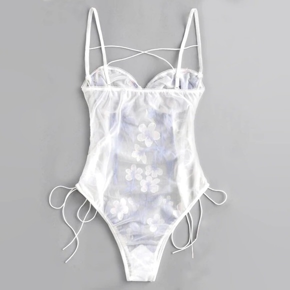 Lingerie bodysuit teddy lace embroidery floral white blue - Picture 2 of 2